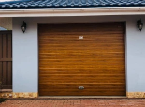 Гаражные ворота DoorHan золотой дуб